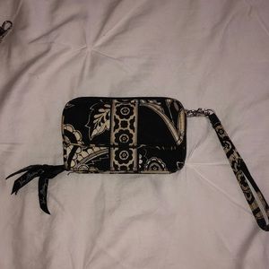 Vera Bradley wristlet/side bag (used)